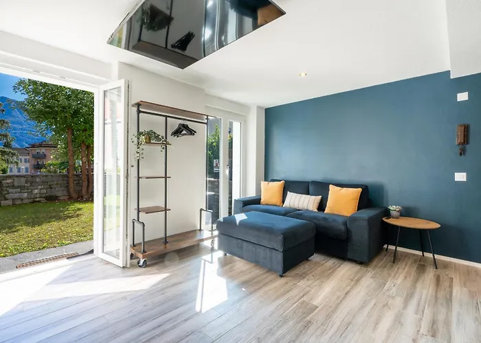 Modern With Private Jacuzzy And Garden דירה Muralto